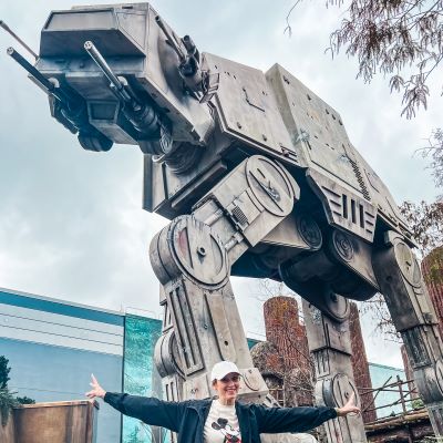 Flying high on Star Tours in Hollywood Studios park.